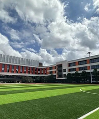 ������һ����ѧУ������ѧУ��У����ʽ������