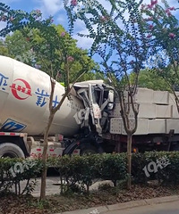 ͩ����һ���賵׷β����ʻ����ȫѹ�⣡���ء�