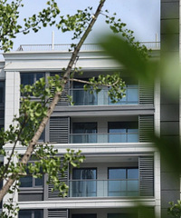 �Ϻ�����һ�߱�׼���÷�����������