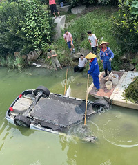 ����ͻ������ȭ·һ����Լ��ֱ�ӳ���˺���εε�����