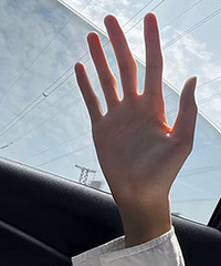 �����˹��� ���������� holdס����