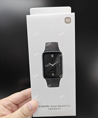 �����µ���С���ֻ�8Pro���ˣ��򵥶Ա�һ��~