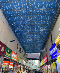 Խ�㼯�е�¶�춥��װ���ˣ��Ժ�η����궼��Ӱ��ԳԺȺ��ˡ�