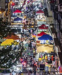 ���飺ϲ����ǰ�ļ��ˣ����˵��̻���ȥ�Ķ��ˣ�