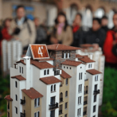 ���飡���׷���ѡһ