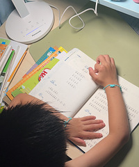 ��С�ν����쿿�� ��ҵһ���ֶ���д ���ںö���