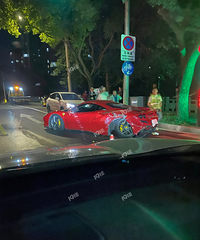 ������ײ�Ϲ�����һ����ϡ���ã�