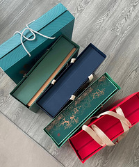 ���Խ��Խ����