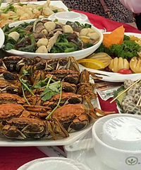 ���㶫�����𾪵��ˣ�����һ����� ����ȫ�Ǻ��ʣ�