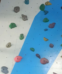 ���ӵ�һ�γ������� һ��ʼ��Щ�ӳ� �����˼�����������������