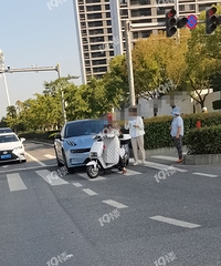 ���˽���ͻ��������������ǰ��̽ͷ��Ů˾����ɷ��