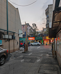 �����깫Ԣ�ſڵ�բһֱû�����ޣ���������ĳ�ȫͣ�����ˣ�