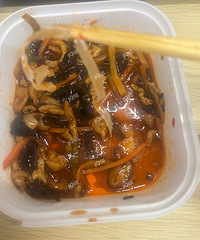 ���ڵĿ�͵���ô���£�ʳƷ����Ҫ�󶼸���ô������