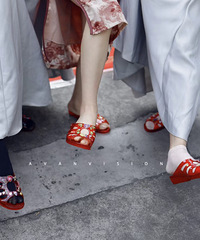 �����Ľ�������Ь ��Ҫ��ȥ����������ֽ