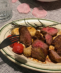 ���˸�������ţ���� �ܺ���ȫ�Ǻ�ʽ������ζ��