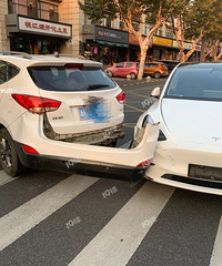 �ִ�vs��˹�� ƨ�ɶ�ײ���ˣ���˹��������û���ơ�