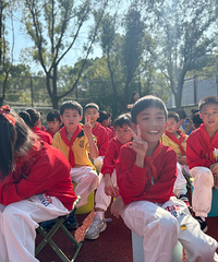 �＾�˶��ῪĻ����С�����˷ܵ�һ������û˯�� һ�ܶ��������