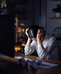 Ů����ܾ��޳��Ӱ౻���ˣ��ö�����˶�˵�Ӱ��Ѿ��ǳ�̬�ˡ�