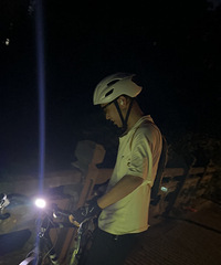 年底了,二十九岁的财务男再来碰碰运气!喜欢徒步露营等