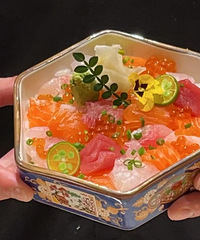 �Ա����ͬ��λOmakase��ɽ�뺣 �ֿ��Ľ�ǹ�������