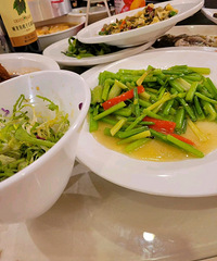 ���������ĺ�����ɫ