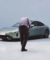 С������������ͼ�� ��̬���������Ե�