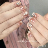 ΢����ʥ������