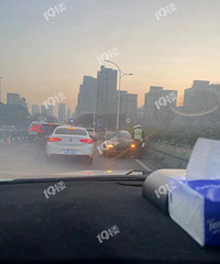 ����ͻ������˹���¿�ë��3�ֳ�ײ��һ����Ϳ���µ�Q5LҲ��