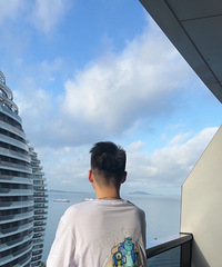 92年长相斯文的小哥哥!海盐有房有车 年入20+ 会做家务