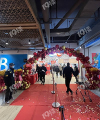 �������˵����ܲ���ĿǩԼ������ƻ��ڼ��˵�����15-20���ŵ꣡