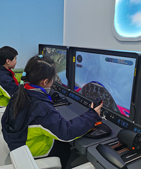 ѧУ�Ƽ��˼������ڴ򿨻��� ȥ�˰������������ĵķ���Ա����