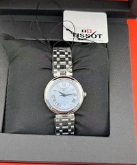 �ͳԵĲ�ʵ�� ������ȥҪ�ر�� ѡ�˸�����Ů���ֱ�