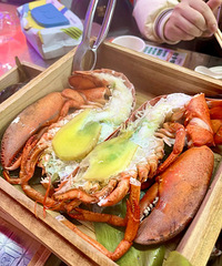 ���ж���������330��Ǯ���о��ܻ���