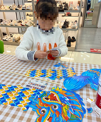 һ���˴��� �۲������ţ�ÿ�����Ų���Ǯ�Ĵ��޷�ʽ