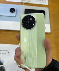 �����С���³���ʱ���ֻ����ĸ���ɫ����ϲ��