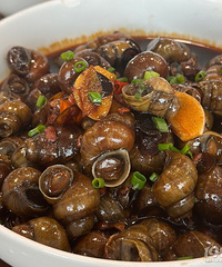 �����������ԣ������۾�����һ�� ���Ի��ǱȽ��۵�