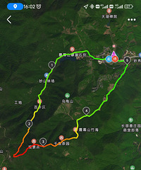 ����ͽ������½��ŵ�С���ߣ��ܳ�5.5km �����˲�ɫ�Ͳ˻�