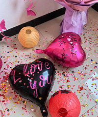 ��������İ�������͵�������СǮ�����˵�ľ�����������