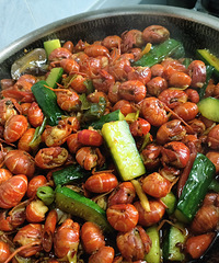С��ϺԽ��Խ�ʣ�����۸�������Ͱ���
