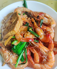 �����Ϻ�ն���Ҳ̫�ó��ˣ�ƽ�׹�˫�������ơ�