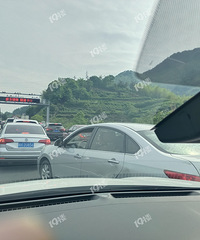 ��������Ӧ���������µģ���һ��ѡ�