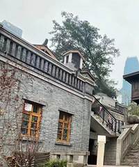 �޺�ƹ⡢������ɭ��...���ź��Ӹ���һ��ɽ�ǵı�������