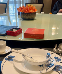 �������������һ��Զٴ�ͣ���һ�����Ӳ�ÿ���˶��ܳ�����