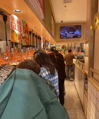 ���˳���һ���������ز���������ʵ��С��Ϻ���ɣ�