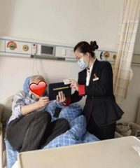 中信银行嘉兴分行:守护“银发一族” 让暖心服务跳出“三尺柜台”