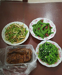 已入而立想找个老婆!身高177 有房有车!会做菜做家务!