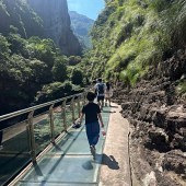 �������۵��㵴ɽ