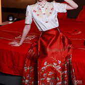 ���곬�����е�����ȹ