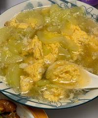 ���ڽ������ĺϼ�������û���Լ�����...