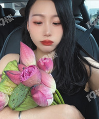嘉兴也可以买到莲花了!折成玫瑰花 不一样的浪漫!